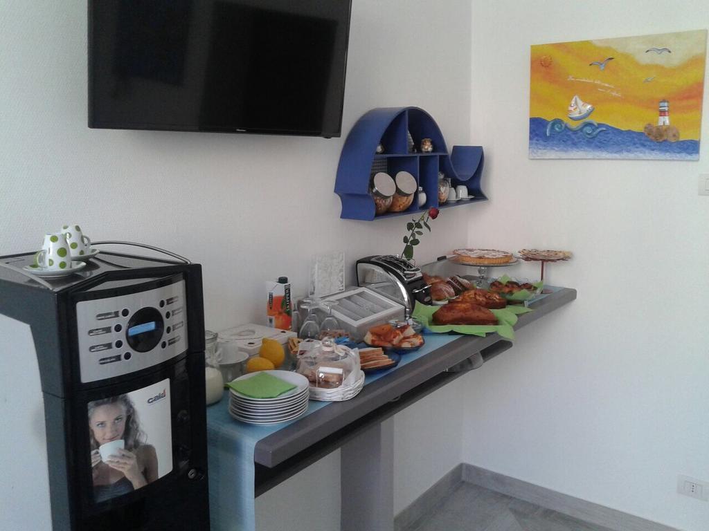 Porto Di Mare B&B Giovinazzo Exterior photo